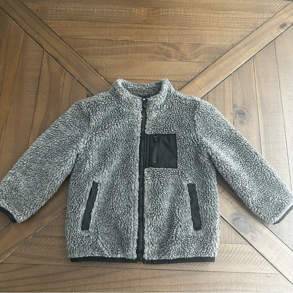 Crazy 8 Gray and Black Fleece Sherpa Full Zip Jacket. Size 18-24 months